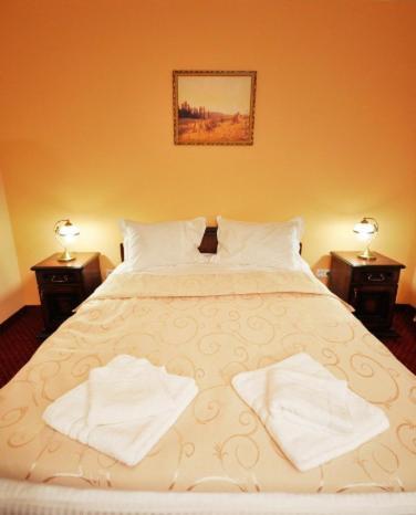 Camves Inn Sighetu Marmaţiei Zimmer foto
