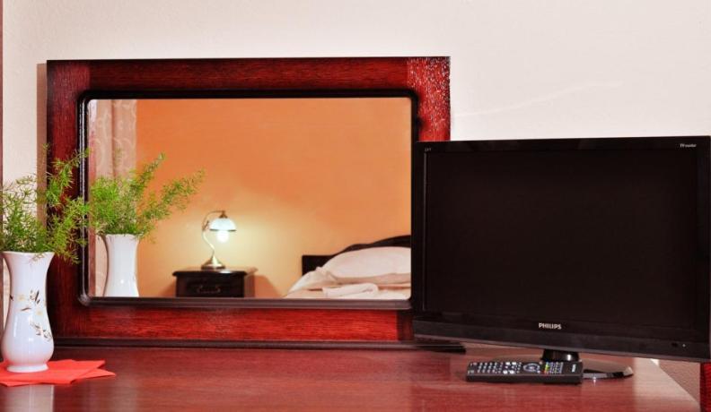 Camves Inn Sighetu Marmaţiei Zimmer foto